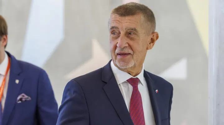 Babiš se vysmíval Moravcovi, ten ho setřel jízlivou glosou