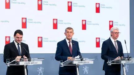 Vláda schválila na příští rok navýšení platby za státní pojištěnce o 24 mld. Kč.