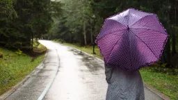 Přichází studená fronta. Meteorologové popsali, jak budou vypadat následující dny