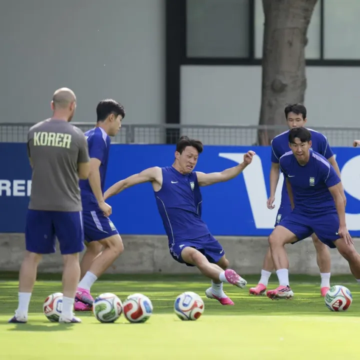 Čeští fotbalisté po 20 letech zasáhnou do MS, na úvod zkusí bodovat proti Koreji