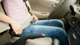 Příběh bezpečnostního pásu: patent za miliardy, který Volvo rozdalo zdarma