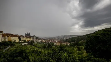 Pekelný výhled, ke konci měsíce až 40 °C: Vedra a bouřky budou pokračovat, změna v nedohlednu