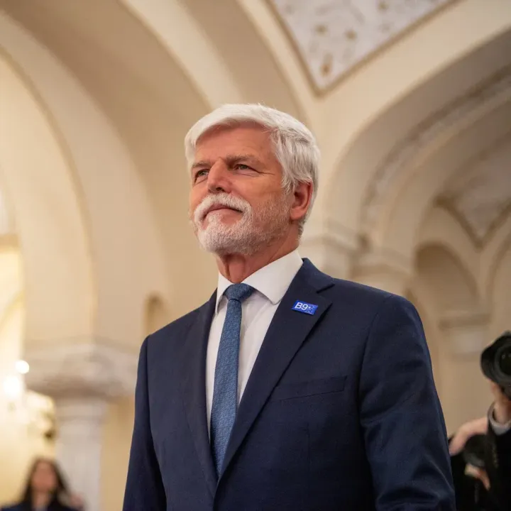 Pokud Pavel kvůli summitu podá kompetenční žalobu, ÚS ji projedná přednostně