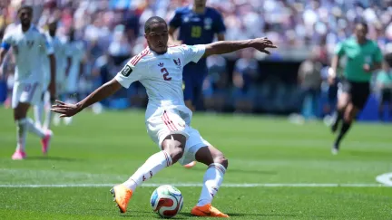 Fotbalisté Bosny a Hercegoviny porazili na MS Katar 3:1 a mají postup na dosah