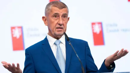 Spor mezi Pavlem a vládou kvůli summitu nekončí - je pře, kdo povede delegaci