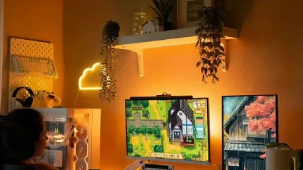 Jak vytvořit pohodlný domácí koutek pro večerní online zábavu