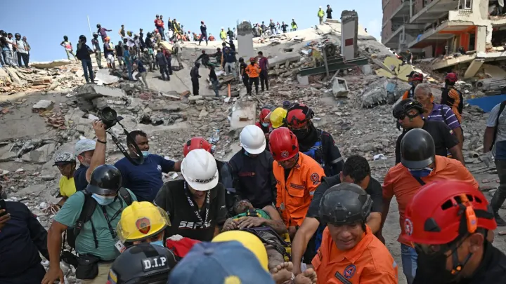 Český speciální tým dnes odletí do Venezuely, kde pomůžou s vyhledáváním lidí ze sutin