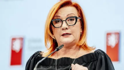 Schillerová ani opozice nesouhlasí s vystupováním Motoristů ve Strážnici