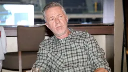 Jiří Langmajer nemá problém tasit: "Zvykl jsem si před lidmi poskakovat nahý"