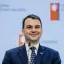 Prezident mandát pro summit NATO určitě dostane, řekl Macinka