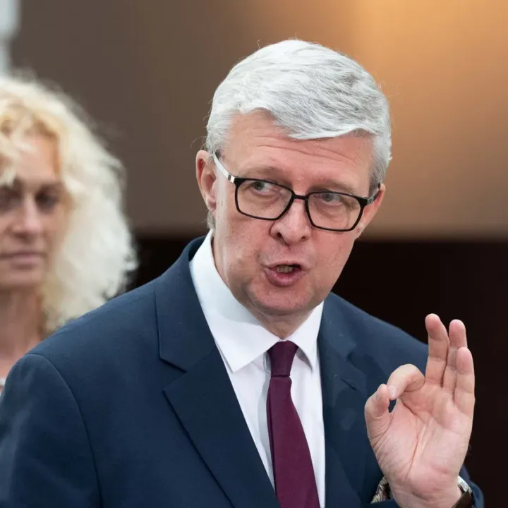 Havlíček: Vláda nechce být součástí kampaně prezidenta za znovuzvolení