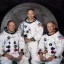 Astronautům hrozilo, že zůstanou na Měsíci. Zachránil je nečekaný předmět. Teď šel do dražby.