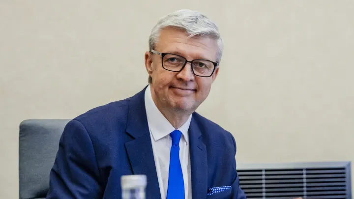 Havlíček podepsal s firmou Rolls-Royce SMR memorandum o přípravě malých reaktorů