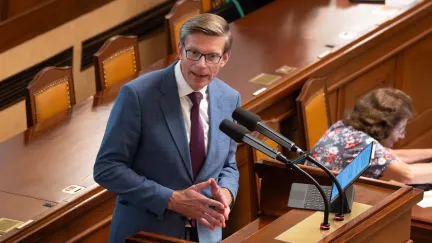 Vláda bude podle opozice dál zvyšovat schodek rozpočtu na úkor budoucnosti