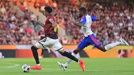 Fotbalisté Sparty doma po obratu překvapivě zdolali v kvalifikaci LM Lyon 2:1