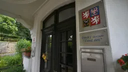 Úřady odebraly loni z rodin 3616 dětí, počet meziročně vzrostl