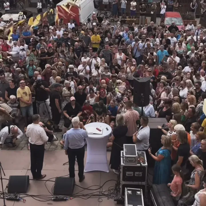 Prezident Petr Pavel dnes navštívil festival Prázdniny v Telči