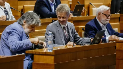 Senát bude schvalovat obnovení EET a zákon o státních úřednících