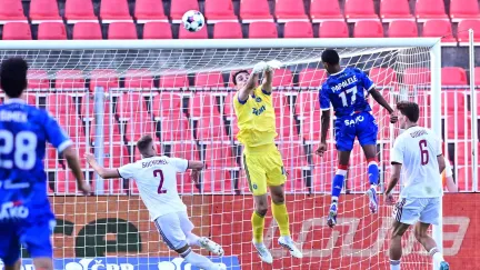 Fotbalisté Sparty deklasovali v Brně Artis 4:0 a poprvé v sezoně zvítězili venku