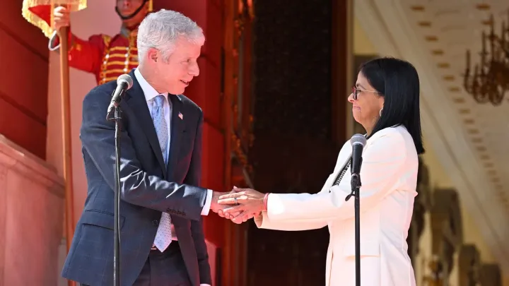 Venezuela podepsala dohody se Chevronem a Eni na posílení těžby roky