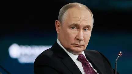 Putin prohlásil, že vidí šanci na mír, a obvinil Kyjev z terorismu