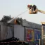 Zásah hasičů u shořelého supermarketu Lidl v Kladně skončil