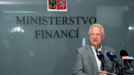Zůna nakonec nejede do Číny, aby nechyběl u závěru jednání o rozpočtu