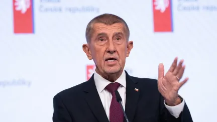 Babiš ke svému střetu zájmů zopakoval, že Agrofertu se definitivně vzdal