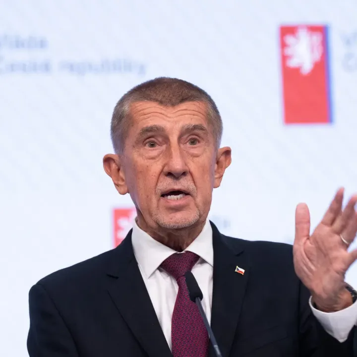 Babiš ke svému střetu zájmů zopakoval, že Agrofertu se definitivně vzdal