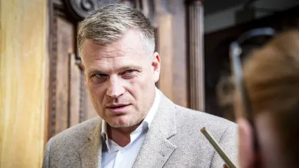 Filip Turek se musí omluvit Seznamu za tvrzení o nahlížení do e-mailů