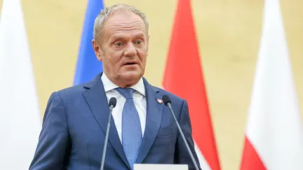 Rusko podle tajných služeb chystá útoky v zemích podporujících Kyjev, řekl Tusk