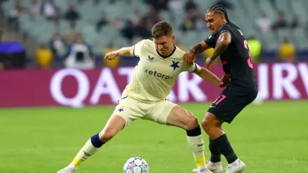 Slavia v Baku podlehla Sabahu 0:2 a prodloužila čekání na výhru v Lize mistrů