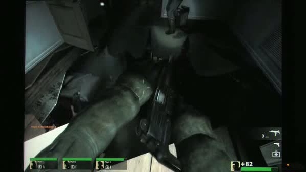 Left 4 Dead - Indoors záběry z hraní