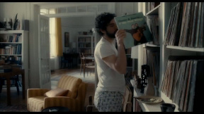 V nitru Llewyna Davise