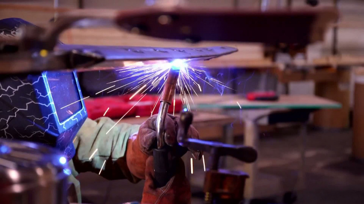 Sunset Overdrive - Behind the Scenes of Walter’s Workshop
