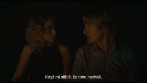 Je prostě báječná