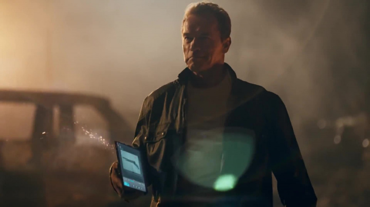 Mobile Strike - Arnold Schwarzenegger a "válka bez zbraní"