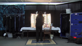 Bůh ti žehnej, Ozzy Ozbourne