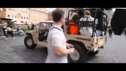 Martin Konvička a taškařice na Staromáku