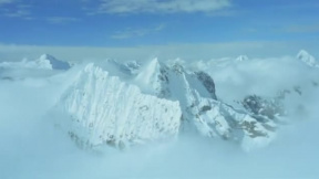 Pád do ticha: Trailer