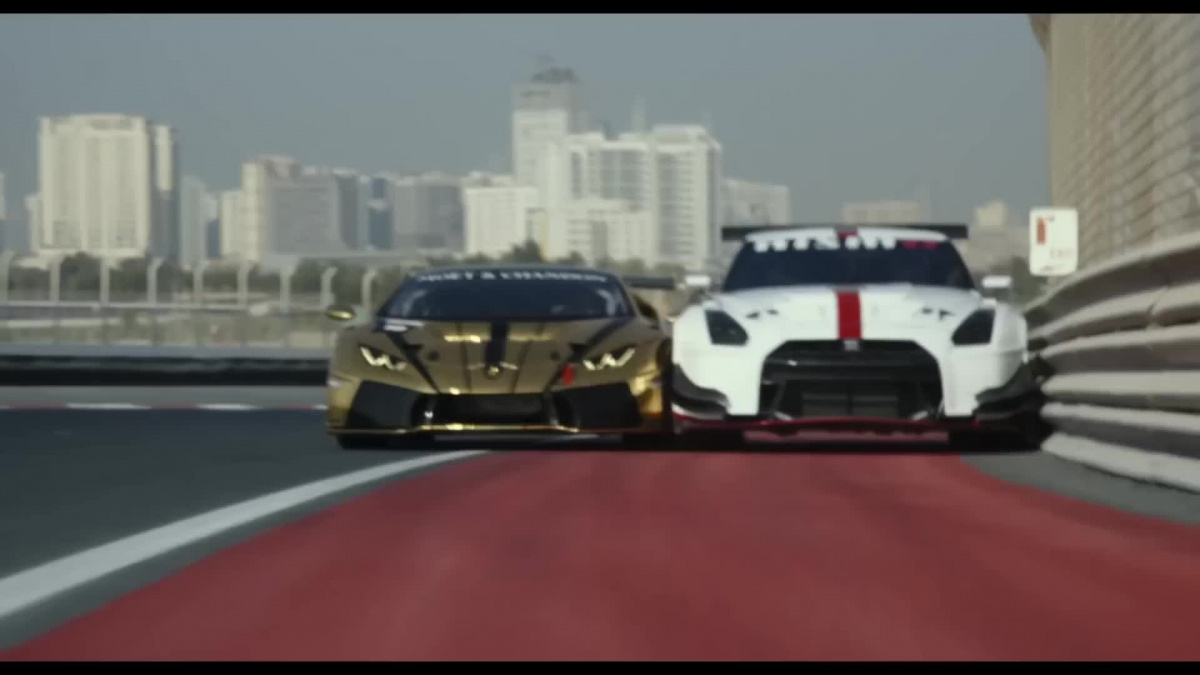 Filmové Gran Turismo se před premiérou připomíná trailerem