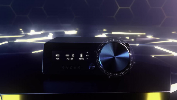 Razer Kraken V4 Pro | FULL IMMERSION. FULL CONTROL.
